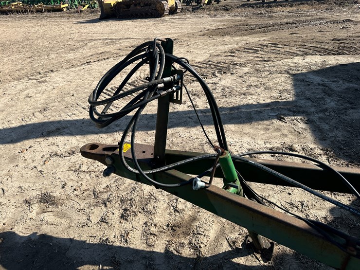 john-deere-724-image-39