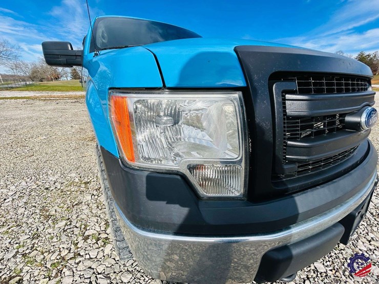 2013-ford-f150-xl-image-13