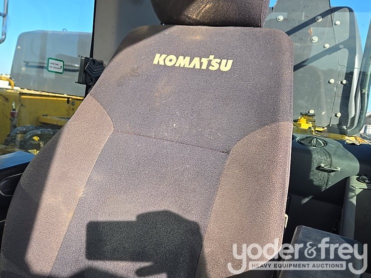 2022-komatsu-pc490-lc-11-image-116