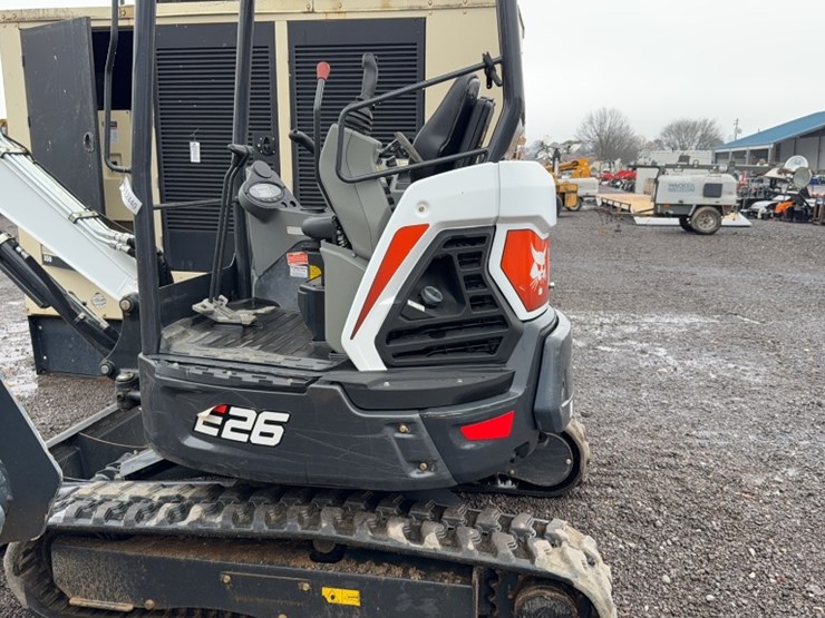 2023-bobcat-e26-image-13