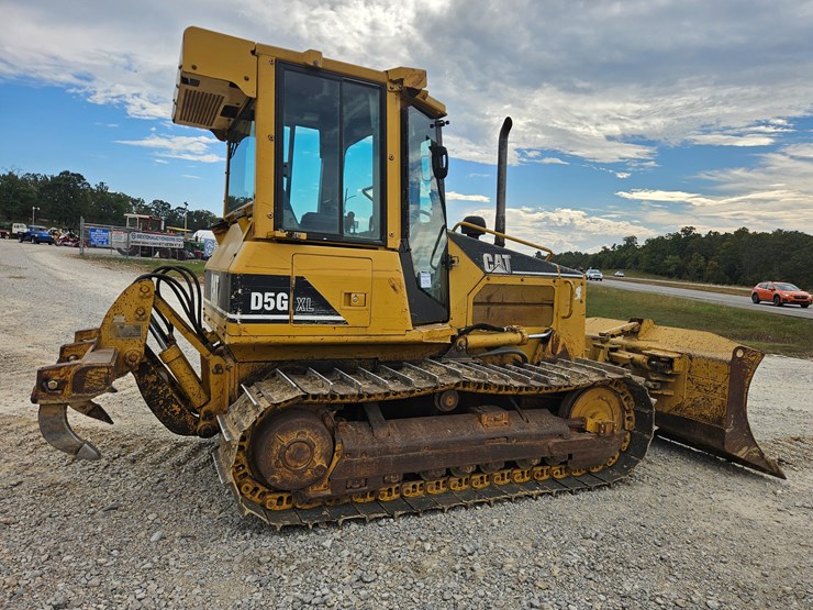 2002-caterpillar-d5g-xl-image-14