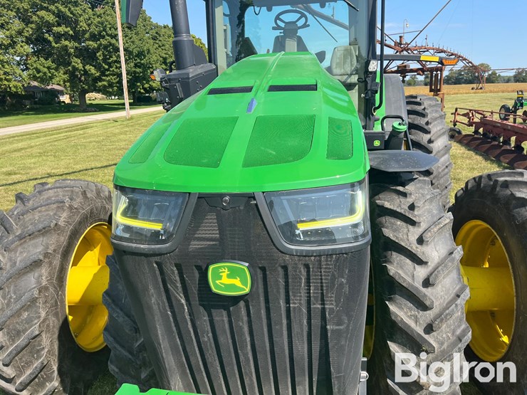 2020-john-deere-8r-340-image-15