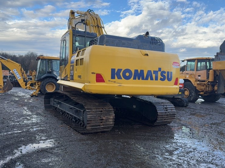 2023-komatsu-pc210-image-17