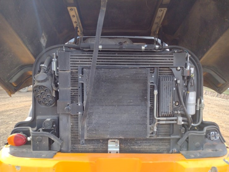 jcb-tm420-image-26