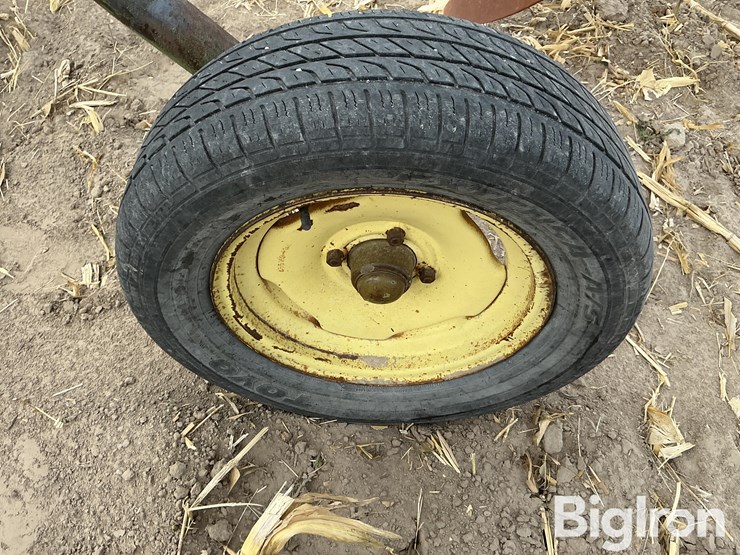 john-deere-12-image-17