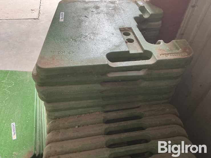 john-deere-12-image-7