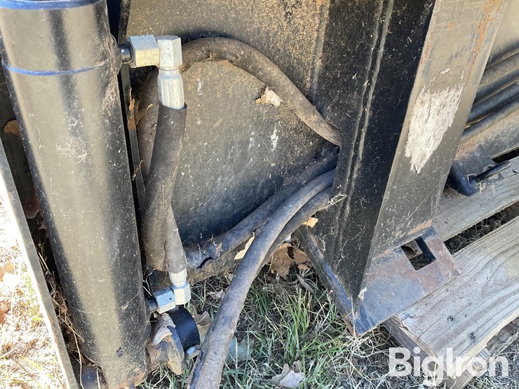 jcb-m335-4-in-1-loader-bucket-image-11