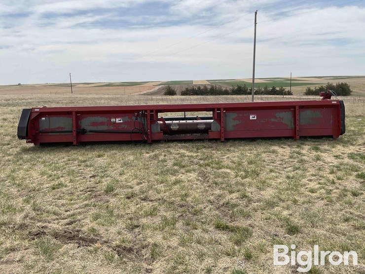 1990-case-ih-1010-image-6