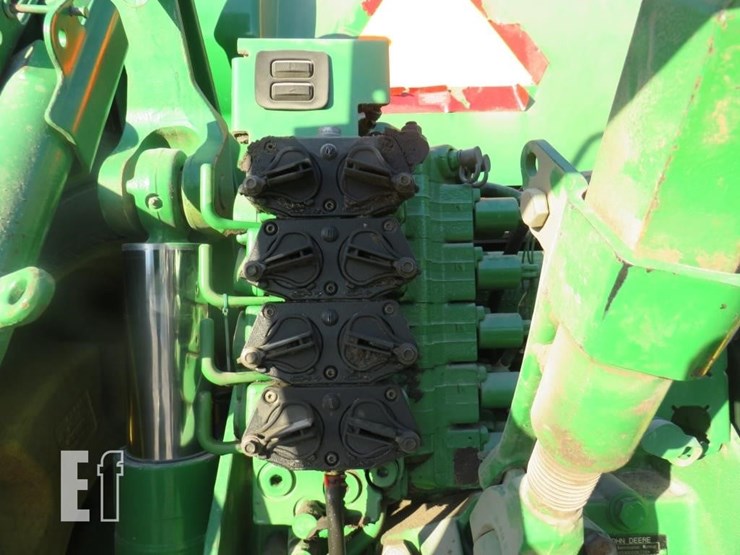 2006-john-deere-8330-image-14