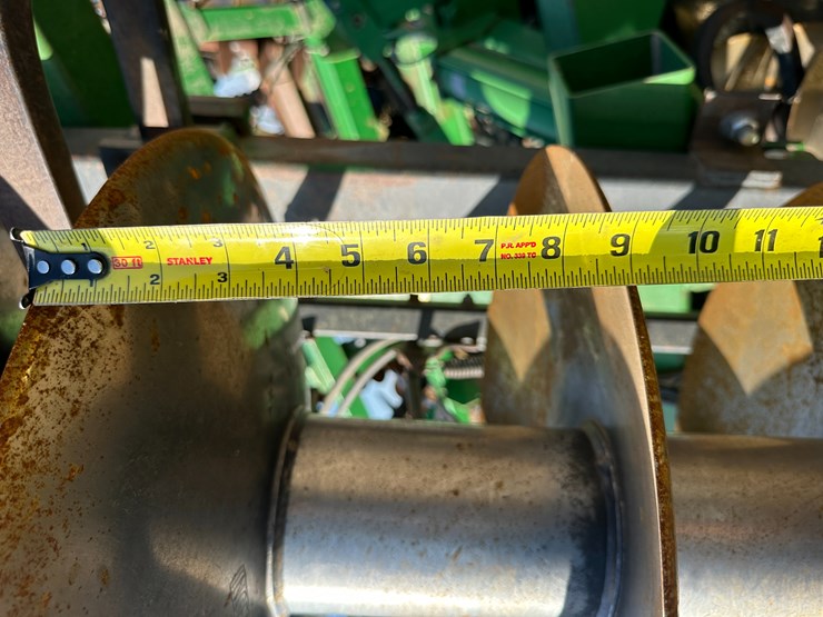 john-deere-26-image-38