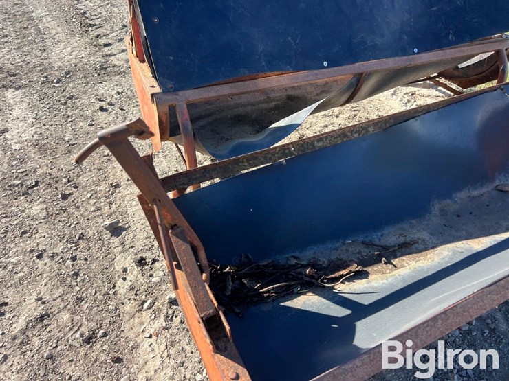 bunk-style-mineral-feeders-image-18