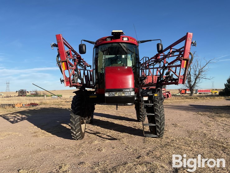 2010-case-ih-patriot-4420-image-2