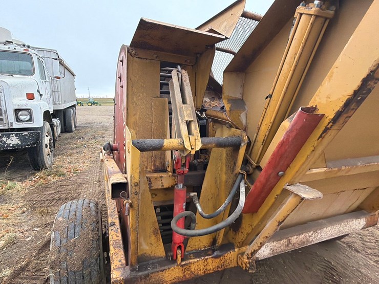 haybuster-h106-image-18