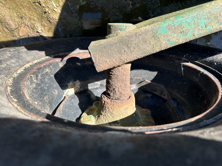 john-deere-724-image-8