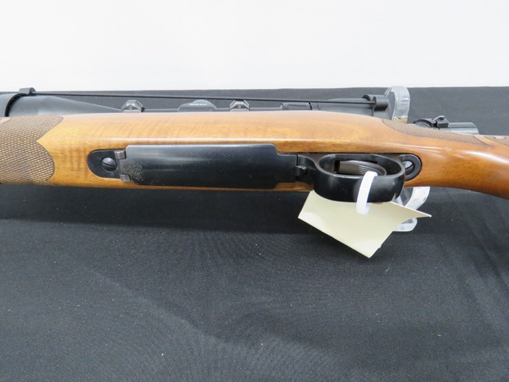 winchester-model-70-featherweight-.223-rem-bolt-action-rifle-image-14