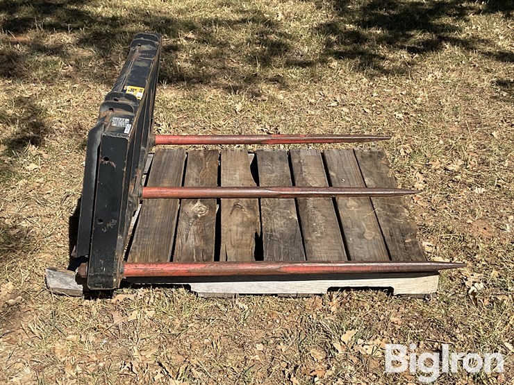 hla-te50bo500-bale-spear-skid-steer-attachment-image-4