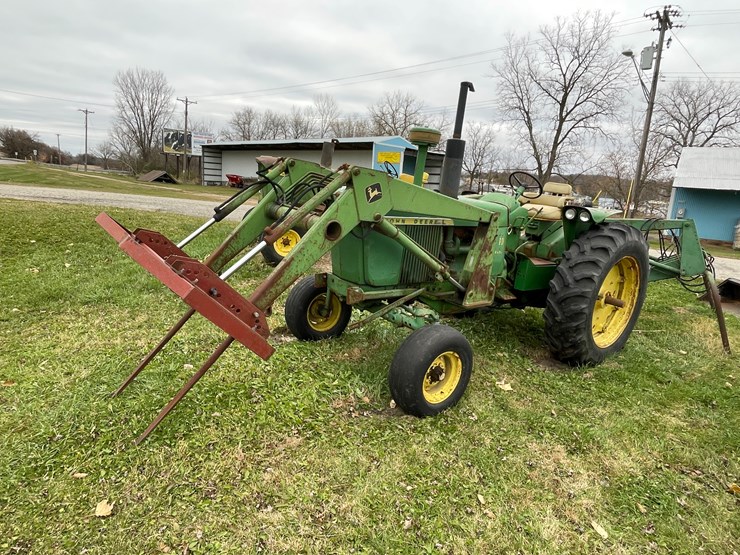john-deere-4010-image-1