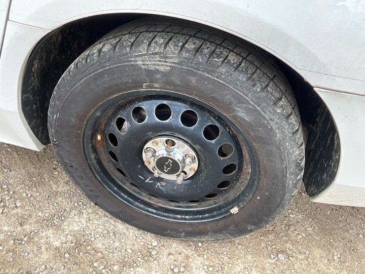 2014-chevrolet-impala-image-9