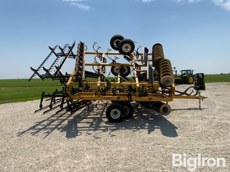 2010-landoll-876-35-image-4