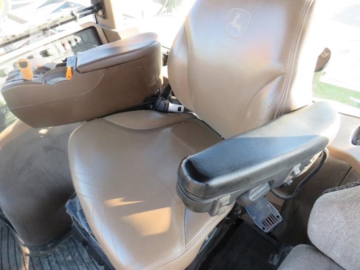 2006-john-deere-8330-image-20