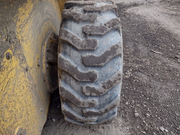 gehl-5635sxt-image-16