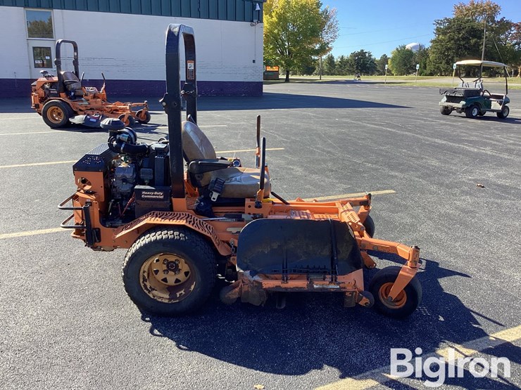 scag-stt61v29dfi-ss-image-4