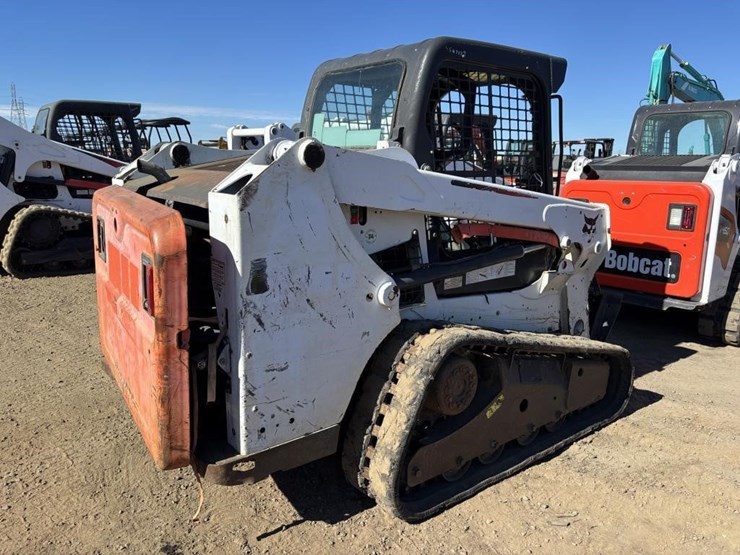 2013-bobcat-t550-image-3