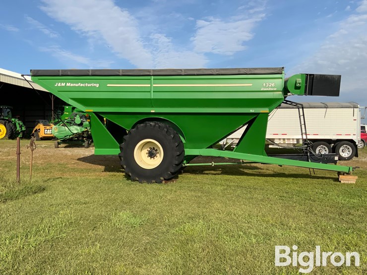 2009-j&m-1326-22s-image-4