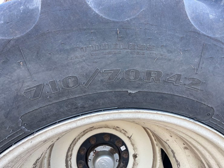 2016-bourgault-3320-66-image-120