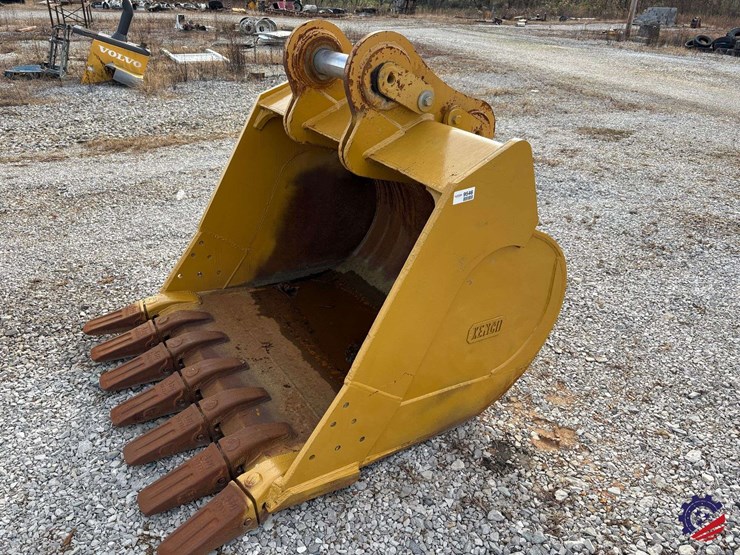 caterpillar-349-image-1