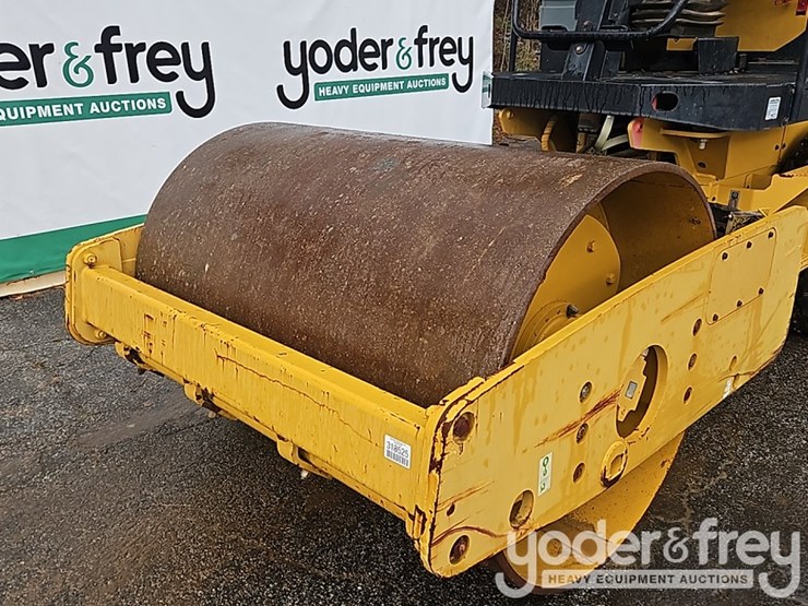 2013-caterpillar-cs44-image-7