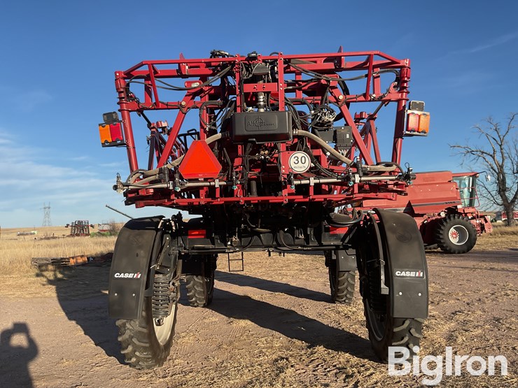 2010-case-ih-patriot-4420-image-6