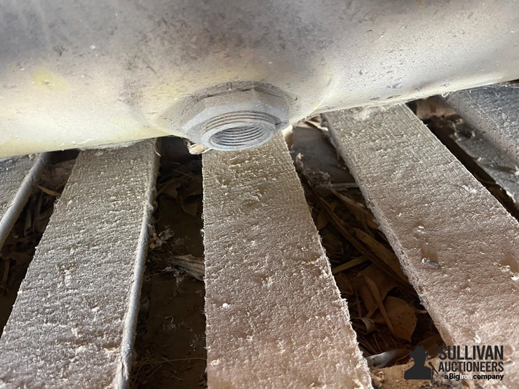 70-gal-fertilizer-tanks-image-13