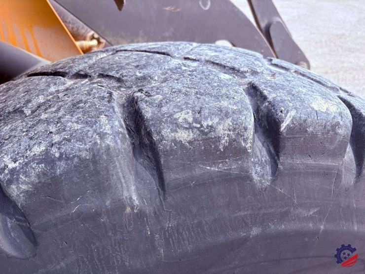 2004-volvo-l60e-image-21