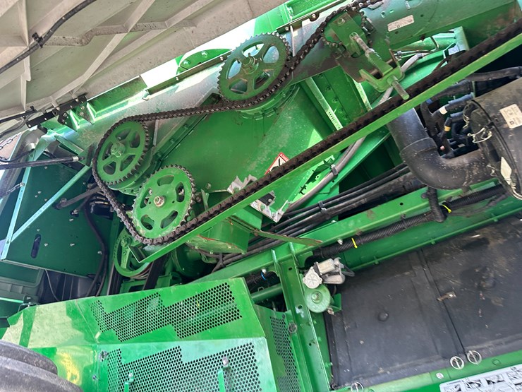 2015-john-deere-s680-image-49
