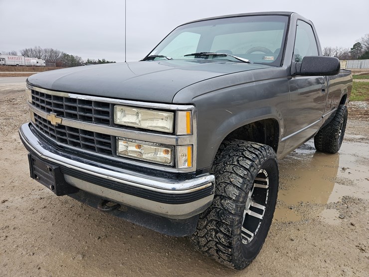 1990-chevrolet-k1500-image-1