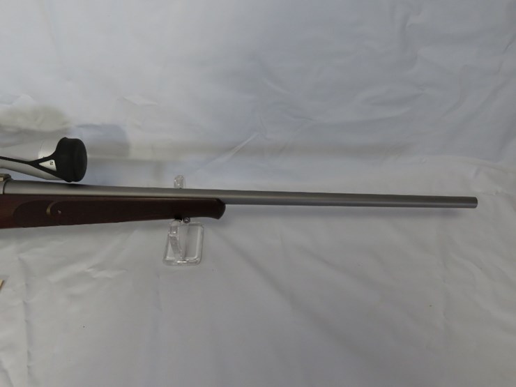 winchester-model-70-stainless-.325wsm-bolt-action-rifle-image-4