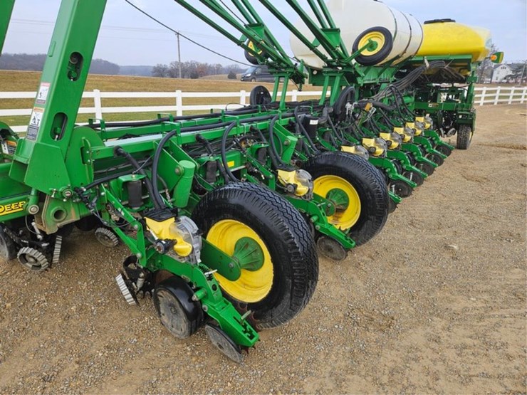 john-deere-1770nt-image-15