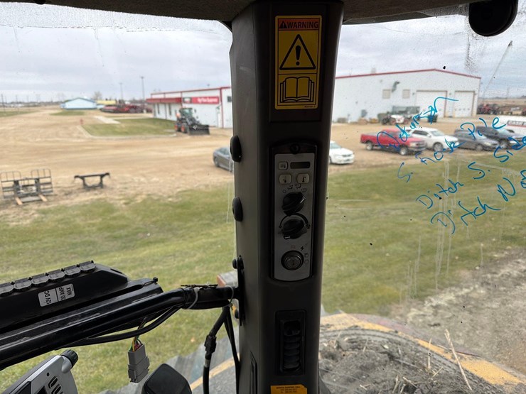 2016-challenger-mt875e-image-25