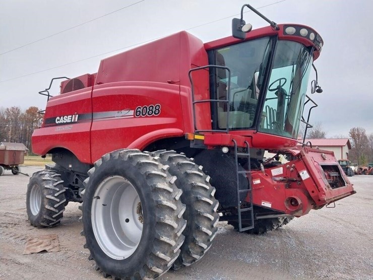 case-ih-6088-image-3