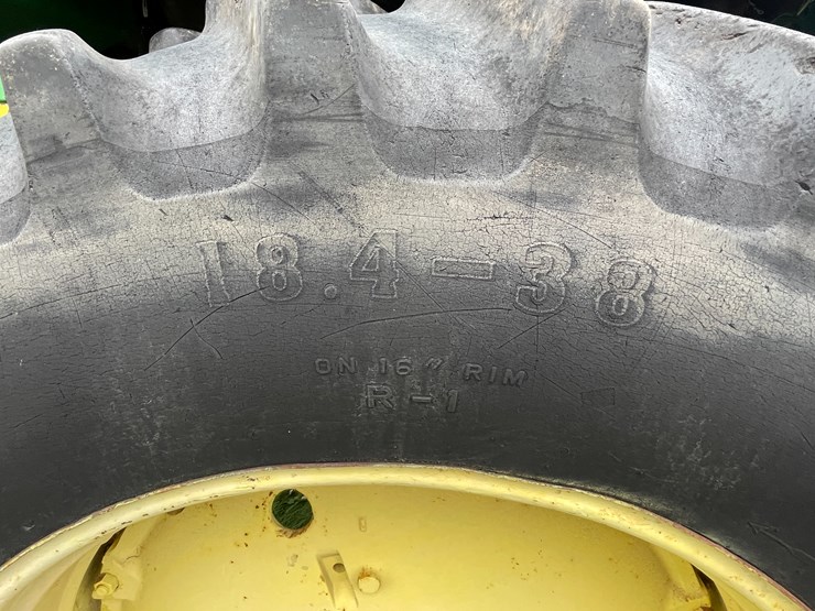 john-deere-4040-image-38