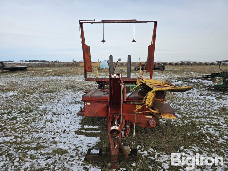 new-holland-1010-image-2