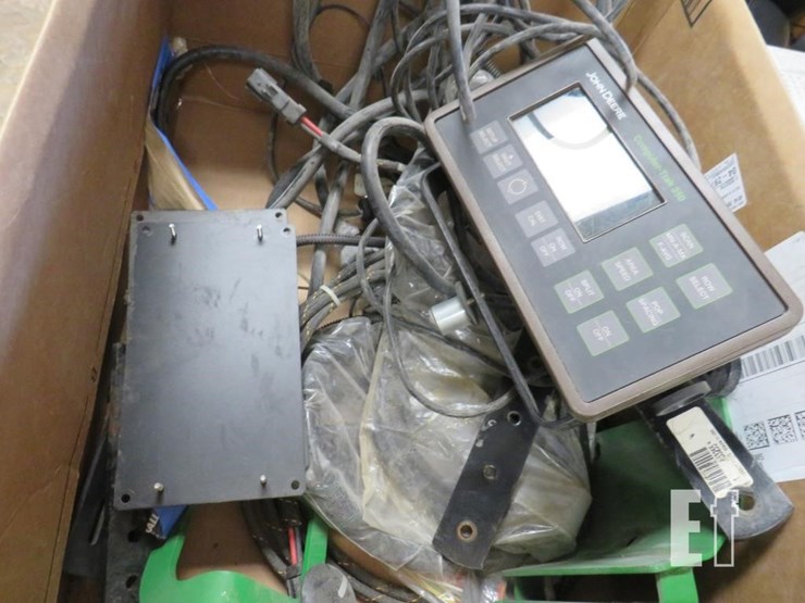 john-deere-350-image-2