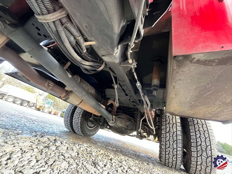 2017-ford-f350-xl-image-21