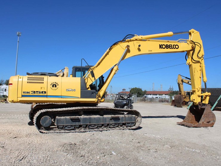 kobelco-sk350-image-1