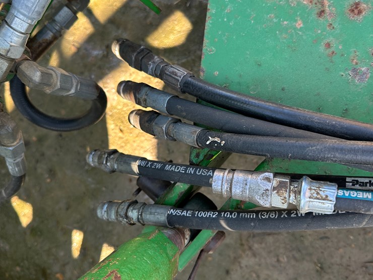 john-deere-26-image-36