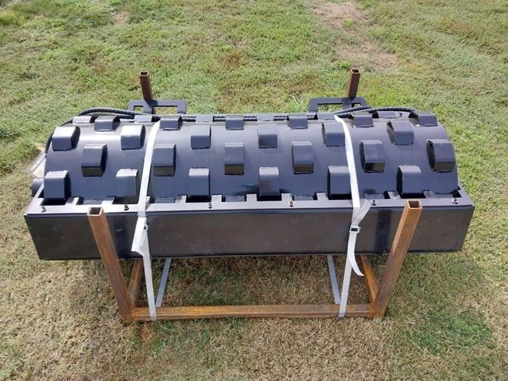 new-giyi-s/s-qa-hyd-compactor-roller-image-2