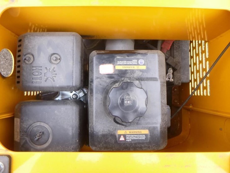 2025-vicsec-vc12-hydraulic-excavator-image-23