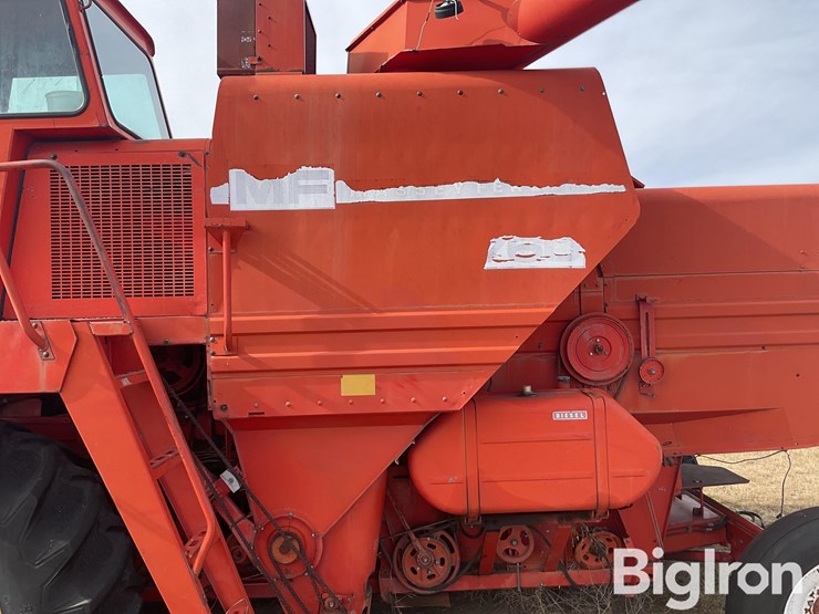 1973-massey-ferguson-760-image-16