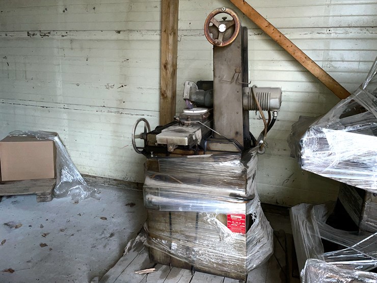 #1420-•-surface-grinder-on-cabinet-(independence,-wi)-image-2